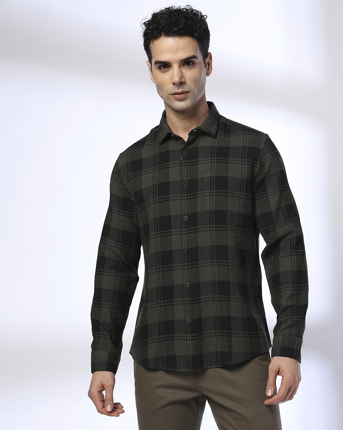 NETPLAY Men Checked Slim Fit Shirt